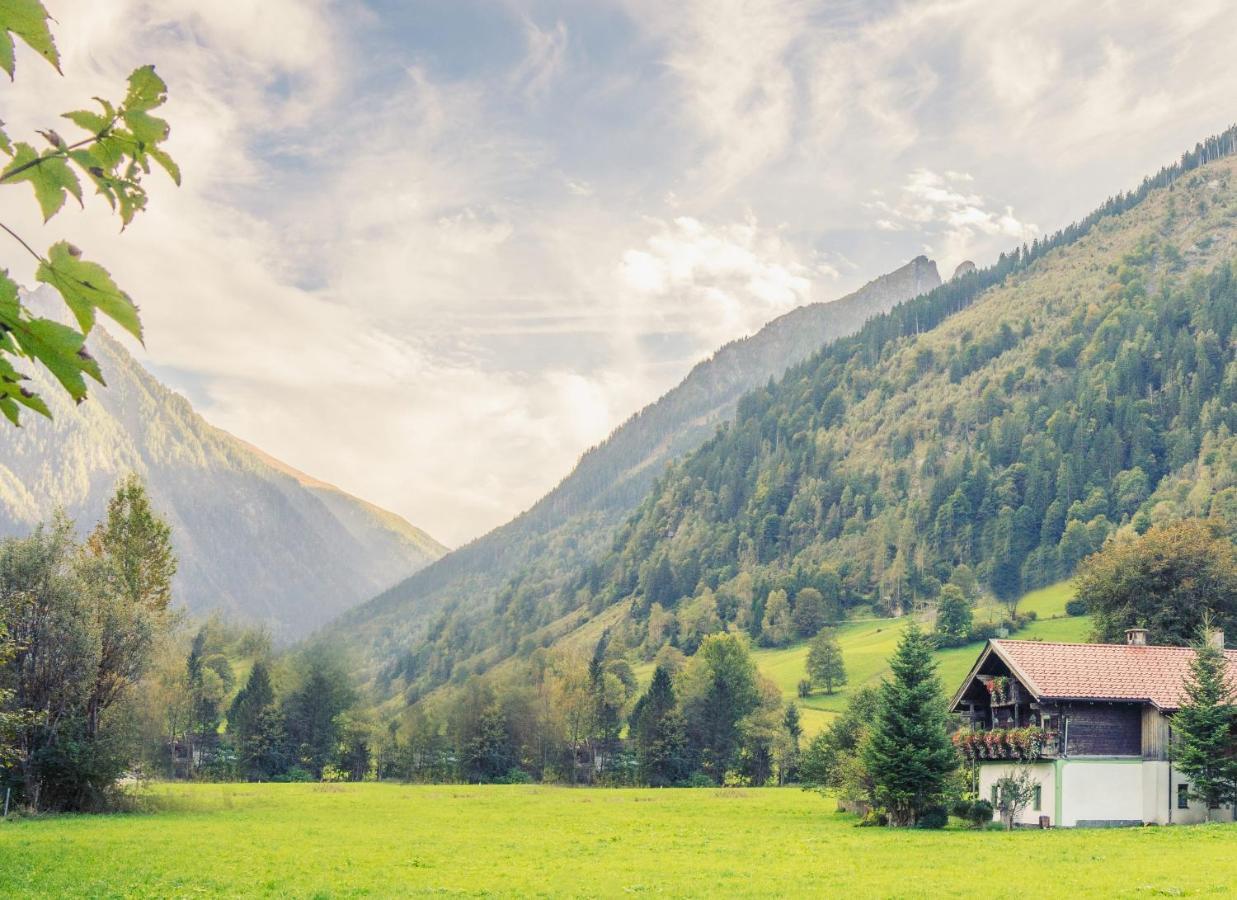 Hirzbachgut Villa Fusch an der Grossglocknerstrasse ภายนอก รูปภาพ