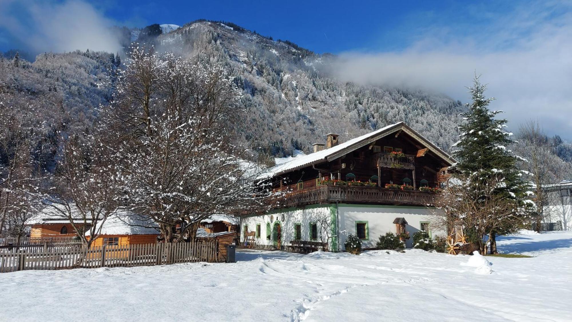 Hirzbachgut Villa Fusch an der Grossglocknerstrasse ภายนอก รูปภาพ